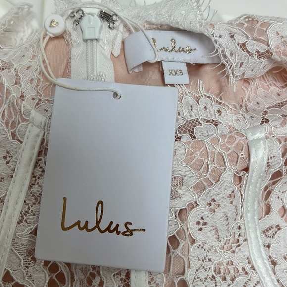 NWT Lulu’s Lace Bodice Mermaid Gown - Picture 10 of 13